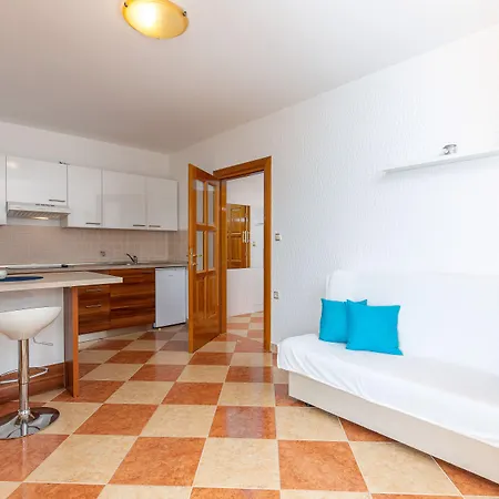 Apartment Oleander Dramalj