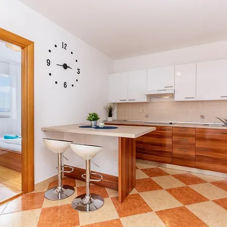 Apartment Oleander Dramalj