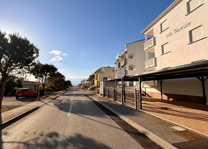 Oleander Апартаменты *