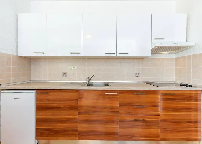 Oleander Апартаменты